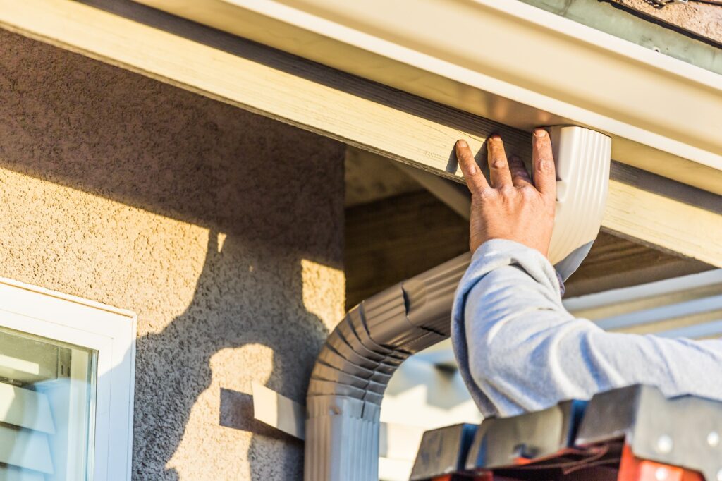 The Ultimate Guide to Choosing the Right Gutters for Your Home