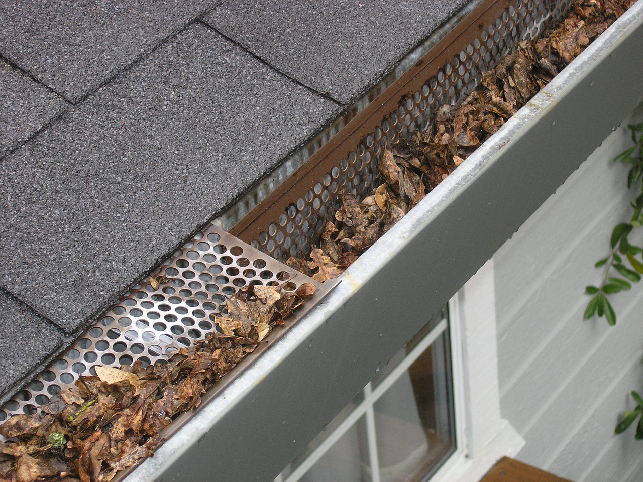 Protecting Your Roof from Texas Ice Storms Image 3