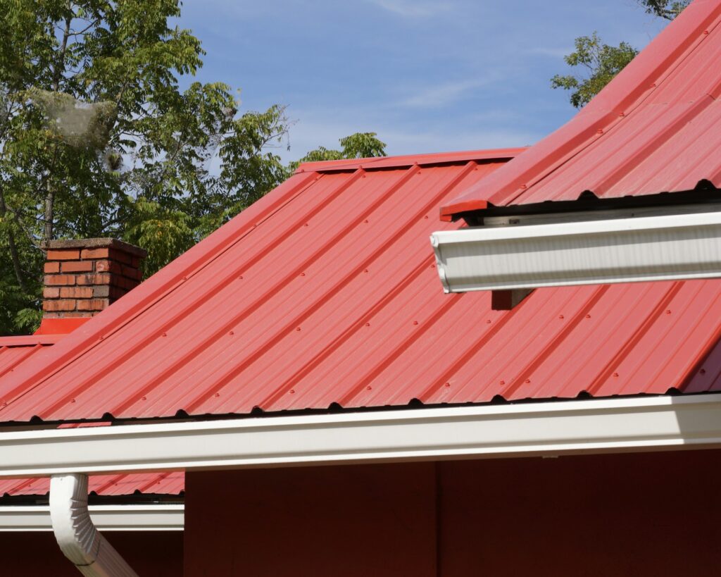 Toro Exteriors: Choosing Metal Roofs-first image