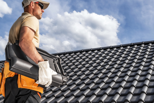 How to Choose the Best Roofer for Your Home